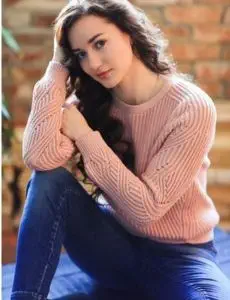 Elite escort service in Narnaund for home and hotel visits